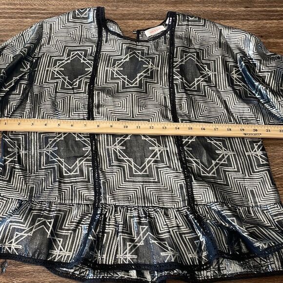🎀Sass & Bide silk round neck metallic night wings pull over short sleeve blouse - Picture 4 of 12